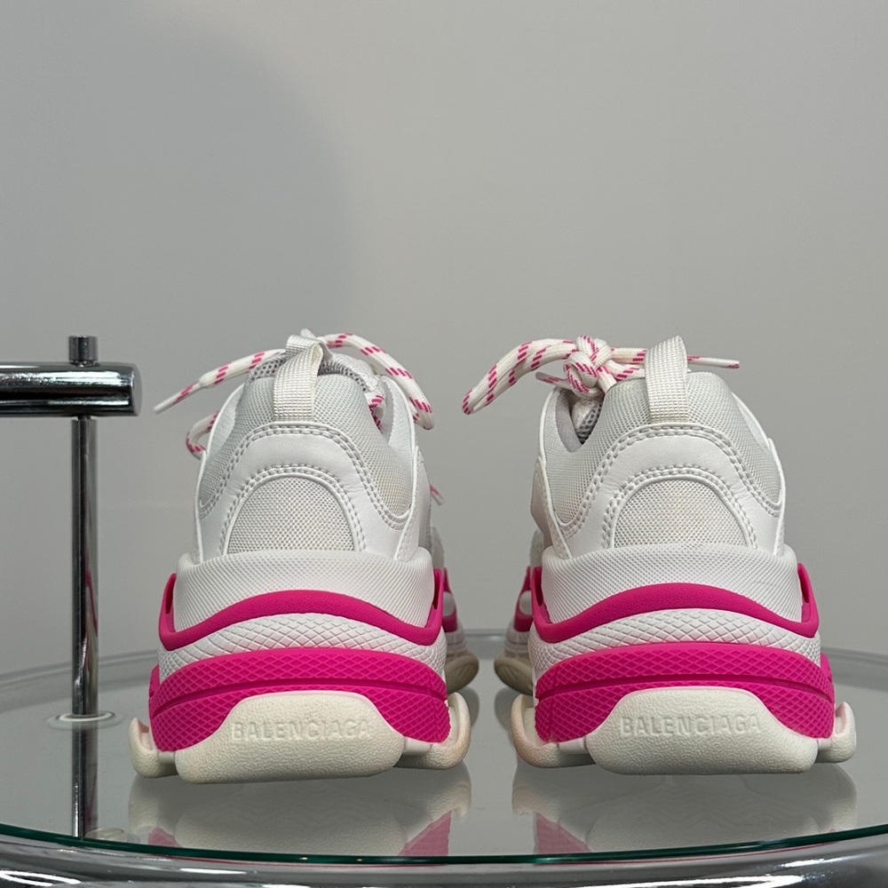 Balenciaga sneakers - Picture 3 of 10